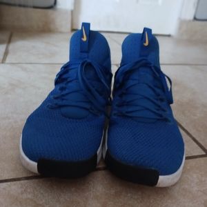 Nike Men's Fitness Shoes.